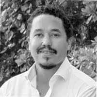 Timothy Armitage's Instagram, Twitter & Facebook