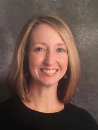 Please join the Rose Tree Media Educators in saluting Mrs. Karen Bellamy.  This school year marks Mrs. Bellamy's eleventh year of teaching art at  Media Elementary. Growing up, Mrs. Bellamy was the