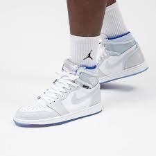 Air Jordan 1 Zoom Razor Blue On Feet Are You Coppin March 14th 175 Via Titol In 2020 Nike Shoes Women Fashion Womens Basketball Shoes Casual Shoes Women