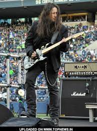 70 Guitars Ideas In 2021 Queensryche Guitar Bass Guitar