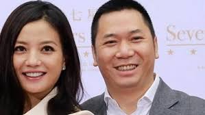 Triệu Vy đối diện kiện tụng, xử phạt vì sai phạm tài chính