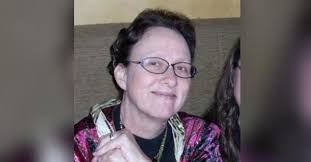 Michelle Applewhite's Instagram, Twitter & Facebook