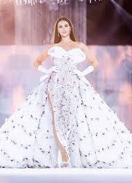 Catriona gray's national costume for miss universe had a technical problem. What Will Catriona Gray S Miss Universe National Costume Look Like Satil Ph