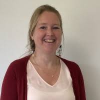 10 "Suzanne Gooding" profiles