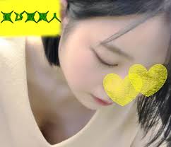 集荷客の胸チラ】某営業所：実家に荷物を送る女子大生でしたvol.2 – JPORU