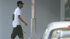 Neymar A Signe Un Contrat De Cinq Ans Avec Le Psg L Express