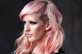 They Re Blushing 19 Celebs With Pretty In Pink Hair Ellie Goulding Hair Hair Trends Pink Hair