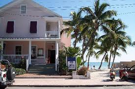 Established in 1983, louie's backyard offers brunch, lunch and dinner options. Strret Entrance To Louie S Backyard Key West Picture Of Louie S Backyard Key West Tripadvisor