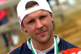 Steven Lenoir's Instagram, Twitter & Facebook