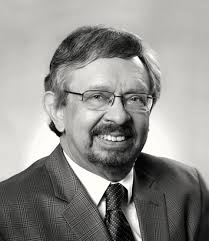 Dennis Schwallie is a public finance attorney in Dinsmore's Columbus, OH  office.