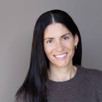 Cindy Barboza's Instagram, Twitter & Facebook