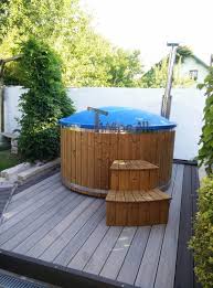 Badefass Gfk Thermoholz Mit Integriertem Ofen Wellness Royal Peter Maria Anzbach Osterreich In 2020 Diy Hinterhof Badefass Hinterhof