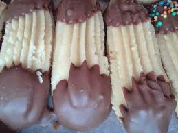 Melting Moments Biscuits By Fatima Sydow Melting Moments Biscuits Easy Biscuit Recipe Cookies Recipes South Africa