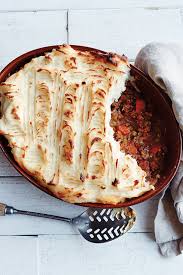 While it's traditionally made with ground lamb, i'm not a big fan of lamb and always use beef instead (making this technically a cottage pie). Shepherd S Pie Recipe Williams Sonoma Taste
