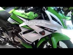 Ninja r 2 tak memang mantap. Ninja R Warna Hijau Keluaran 2014 Spesifikasi Dan Harga Kawasaki Ninja 150rr Special Edition 2014