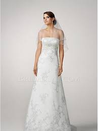 Der ultimative guide für eure hochzeitskleider. Tragerlos Gala Cecil Armellos Einfach Gala Cecil 404 12 2021 Brautkleider Online Bestellen Billiger Kaufen Preise 2021