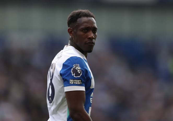 Chelsea sign Danny Welbeck from Brighton