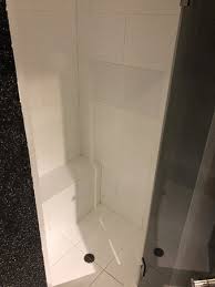 Die dampfdusche vereint tägliches duschen mit angenehmen dampfbaden und passt ab einer fläche von 90 cm x 90 cm in (fast) jedes badezimmer. Duschkabine Und Dampfbad Im Eigenen Badezimmer Picture Of Bth Hotel Lima Tripadvisor