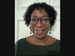 Hamden Student Wins Whitey Piurek 'No 'I' In Team' Award