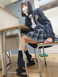 除夜の金 on X: 話？私になんかして欲しいの？ t.coRWAiTlv3FA  X