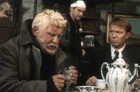 1945 floh er als vierjähriger mit seiner sechsköpfigen familie aus dem bombardierten breslau nach bayern. Rudiger Kirschstein Bilder Star Tv Spielfilm
