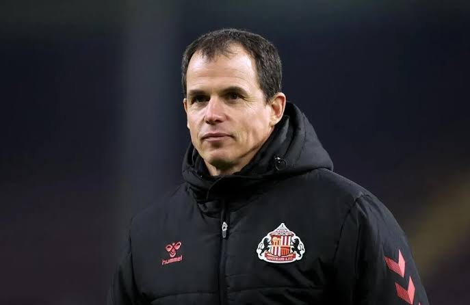 Régis Le Bris parmi les quatre nommés pour être élu entraîneur de l'année  en Championship . Sport - Rennes.maville.com
