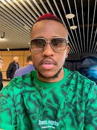 Just decided to draw someone who entertains me 🔥✍️