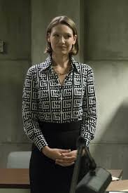 Dr Wendy Carr In Mindhunter Best Work Outfits So Freakin Hot Anna Torv Dr Carr Cute Office Outfits