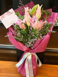 Flowers are the perfect way to send a lucky charm for those embarking on an important interview, an audition, a test or any other special milestone. What Is Lucky Flower For 2021