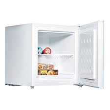Cookology Mfz32wh Table Top Mini Freezer In White New Metal Back A Rated 32 Litre 4 Star Freezer In 2020 Adjustable Shelving Wire Shelving Mini