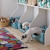 The rustic home decor combines a warm and comfortable atmosphere, a beautiful appearance, and good practicality. 1