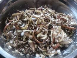 Rebus dengan sedikit garam untuk mengelakkan jantung menjadi hitam. Masak Lemak Cili Api Telur Itik Dengan Jantung Pisang Azie Kitchen