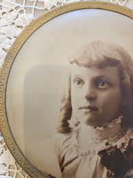 Antique Vintage Gilt Frame Round Tin Portrait Image Child Girl Photograph  Photo