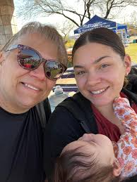 Kim Chase and I pushed it today. Felt so good. 🙌🏽💪🏻🩷