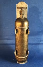 Vintage Scientific Mfg Co 1 2 3 Mini Fire Extinguisher With Bracket Fire Extinguisher Vintage Mfg