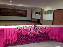 Black And White Table Skirting Fuchsia Pink And Black In Color An Elegant Table Skirt Elegant Table Table Skirt Elegant