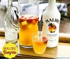 Malibu splash comes in four different flavors — strawberry & coconut, lime & coconut, passion fruit & coconut, and pineapple & coconut — all with a 5% abv. Malibu Sangria The Farmwife Drinks