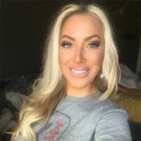 Amy Boring's Instagram, Twitter & Facebook