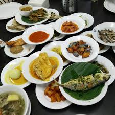 Hubungi kami untuk pelayanan lainnya, kami juga melayani delivery order, gratis ongkir area jakarta dan sekitarnya. 5 Rumah Makan Padang Ternikmat Di Medan Bikin Ketagihan