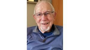 Evelyn Proctor's Instagram, Twitter & Facebook