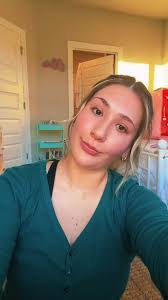 Olivia Probst's Instagram, Twitter & Facebook