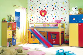 Kami akan menjelaskan cara memilih dan memberikan rekomendasi hiasan kamar terbaik untuk anda. Dekorasi Kamar Tidur Anak Untuk Stimulasi Otak Kanan Dan Motorik Lentera Rumah