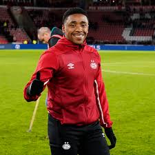 Official instagram account of steven bergwijn footballer for @spursofficial info@stevenbergwijn.com : Get In There Tottenham Hotspur Confirm Purchase Of Steven Bergwijn Cartilage Free Captain