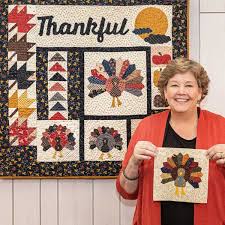 Thanksgiving quilted table runner patterns. Thankful Wall Hanging Missouri Star Blog