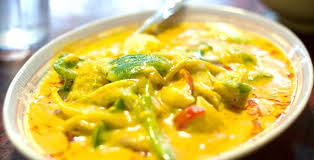 Vegetariani e vegani possono abbinare questo semplice piatto di riso con lenticchie speziate indiane. Il Curry Di Verdure Un Gustoso Piatto Indiano Dal Sapore Speziato