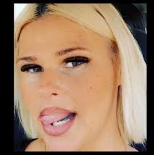 Is there anywhere I could take my daughter iPad screen to get fix in new  mills ☺️