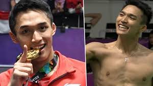 Demam jonatan christie rupanya belum juga mereda setelah asian games 2018 berakhir. Bukan Pacar Ternyata Ini Wanita Pertama Peluk Jonatan Christie Setelah Menang Badminton Buka Baju Tribunnews Com Mobile