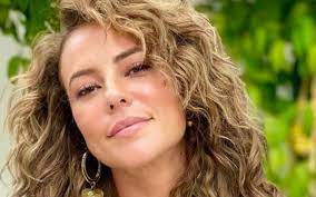 Any content should be recategorised. Boyfriend Posts Rare Photo With Paolla Oliveira On Actress Birthday Entertainment Prime Time Zone