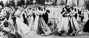 Últimas noticias, fotos, y videos de el baile de los 41 las encuentras en el comercio. El Baile De Los 41 Una Fiesta Travesti Reprimida Por El Porfiriato En 1901