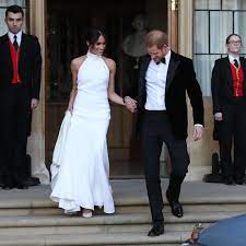 For australia, the ee20 diesel engine was first offered in the subaru br outback in 2009 and subsequently powered the subaru sh forester, sj forester and bs outback. Stella Mccartney Warum War Meghans Hochzeitskleid Von Ihr Gala De